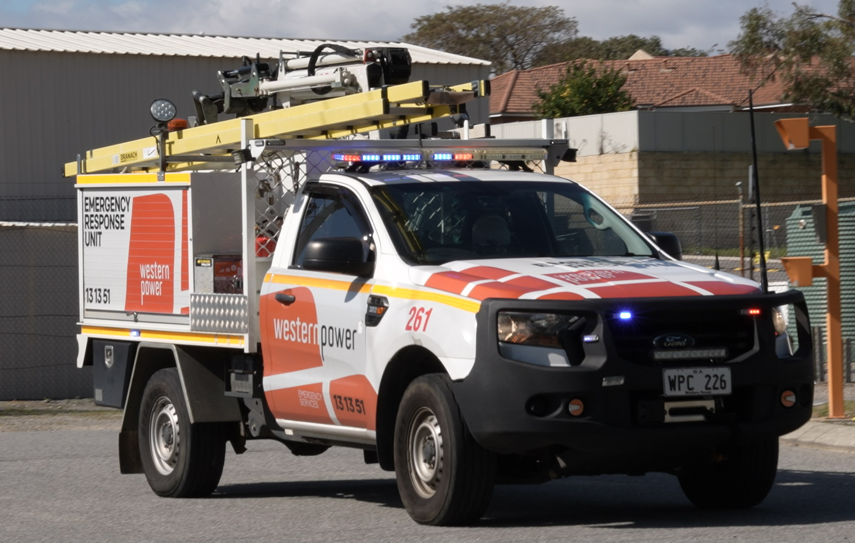 Western Power emergency response vehicle with lights flashing