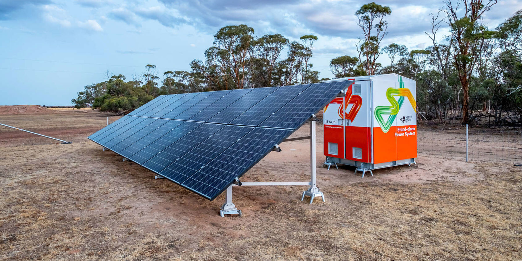 SPS unit and solar panels in a field in Bondallin